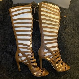 Vince Camuto brown gladiator knee boots brand new never worn size 10M